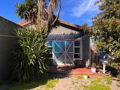 House For Sale in Ravensmead, Cape Town