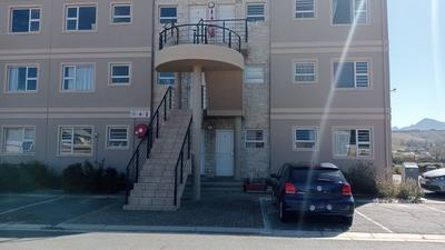 Apartment / Flat For Sale in Sir Lowry's Pass, Somerset West
